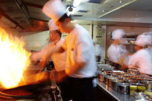 Tips for Restaurants to Remove Frying Oil Smoke and Odors